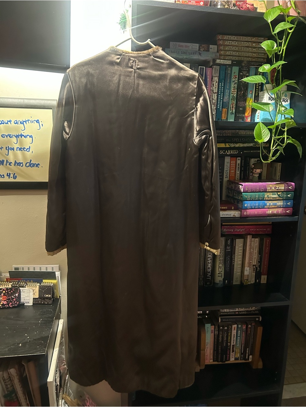 Burberry Chelsea Trench Coat - Picture 9 of 12